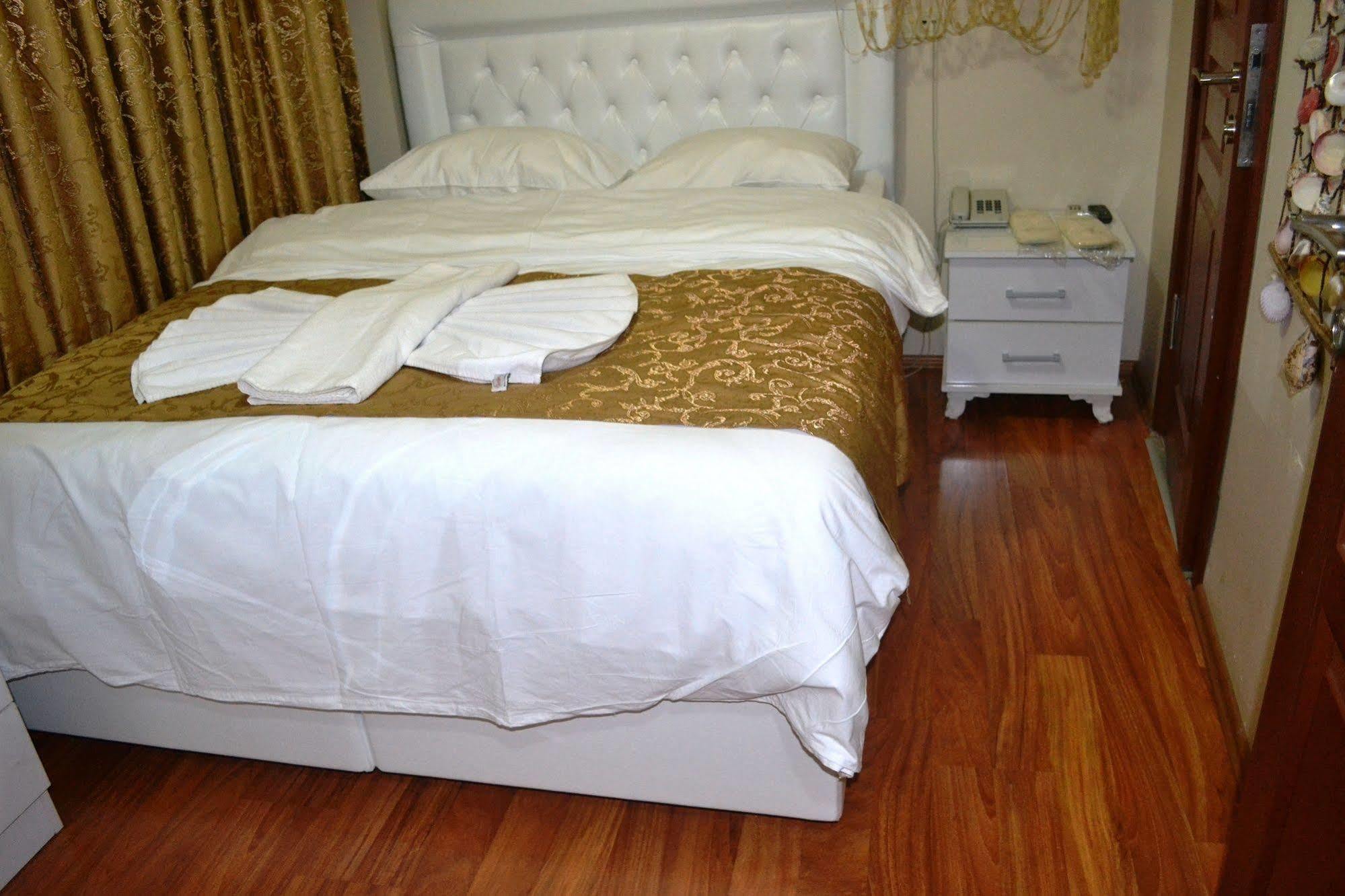 Istanbul Comfort Hotel Buitenkant foto